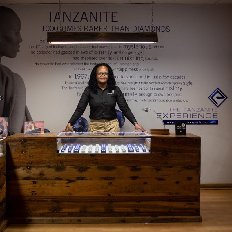Tanzanite museum explaining about the Lithotherapy 
